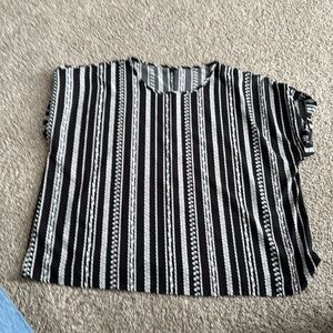 Emery Rose black and white print top